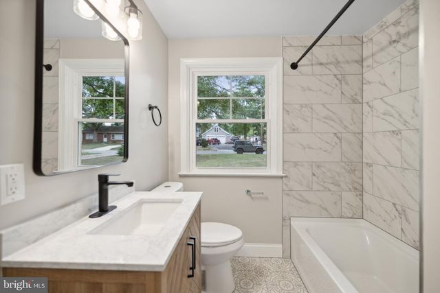 6712 S BENSON DR, Alexandria, VA 22306