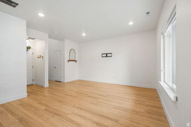4235 W ANASAZI PARK CT, Riverton, UT 84096