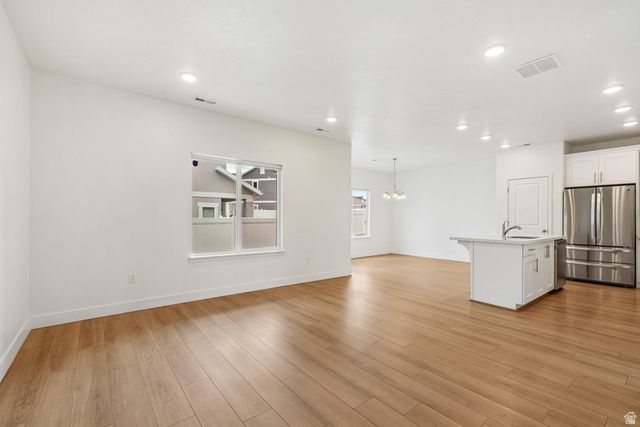 4235 W ANASAZI PARK CT, Riverton, UT 84096