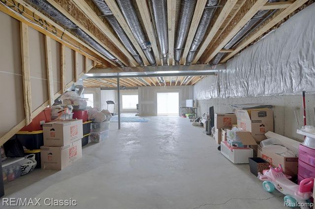 2785 Trillium Hills Drive, Commerce Twp, MI 48382