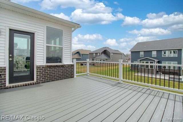 2785 Trillium Hills Drive, Commerce Twp, MI 48382