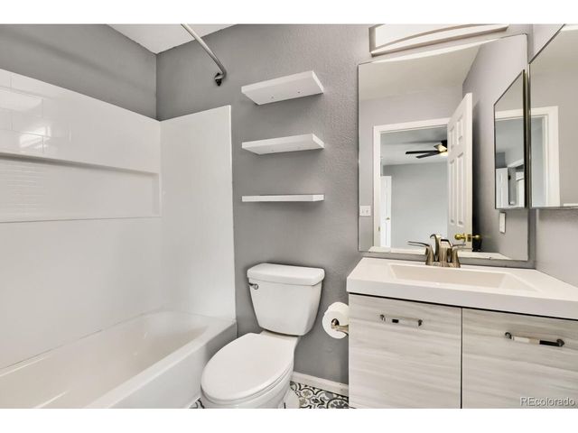 7656 Brown Bear Ct, Littleton, CO 80125