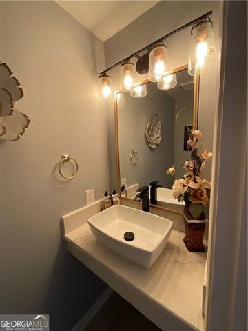 134 Carolinas Way, Fayetteville, GA 30215