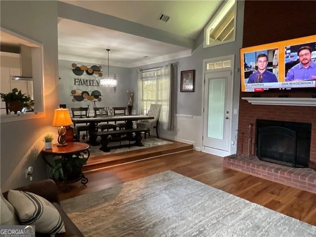 134 Carolinas Way, Fayetteville, GA 30215