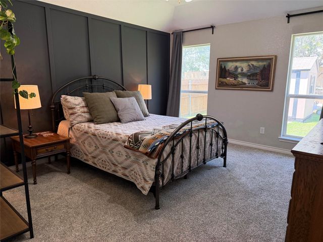 224 Spring Hollow Drive, Saginaw, TX 76131