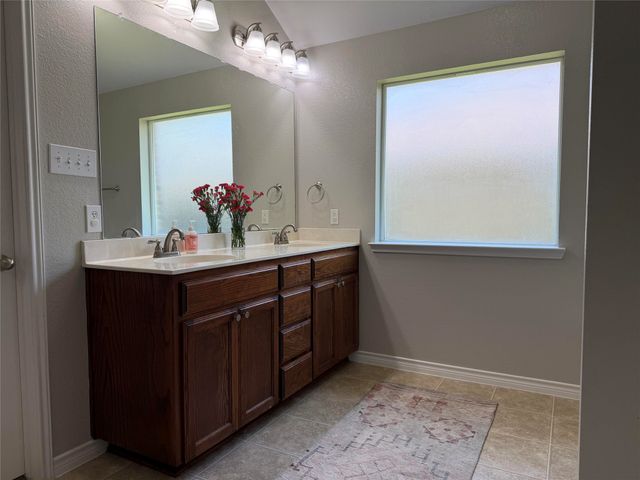 224 Spring Hollow Drive, Saginaw, TX 76131