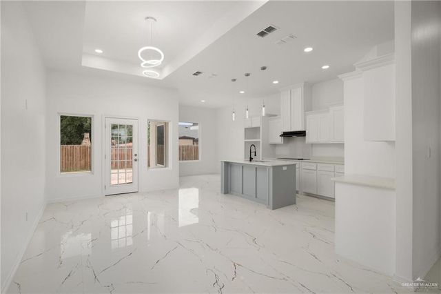 3107 Ebano E Avenue, Hidalgo, TX 78557