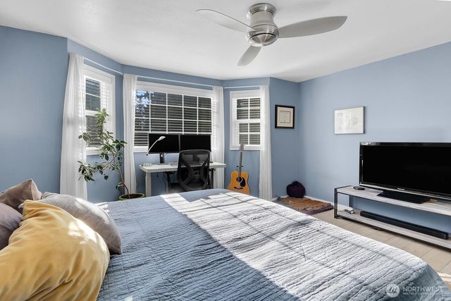 6105 139th Place SW, Edmonds, WA 98026