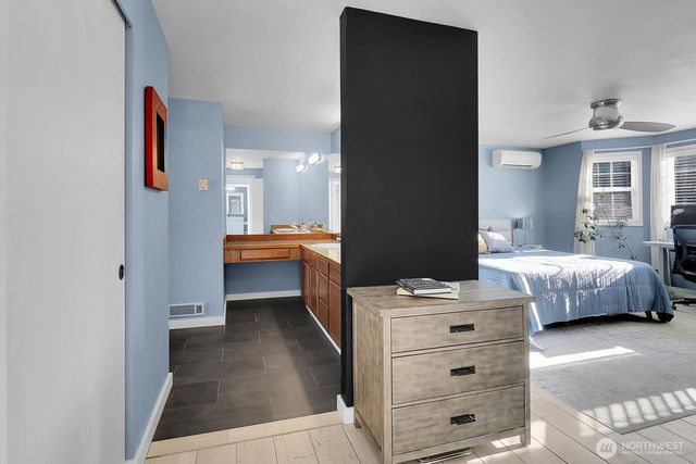 6105 139th Place SW, Edmonds, WA 98026