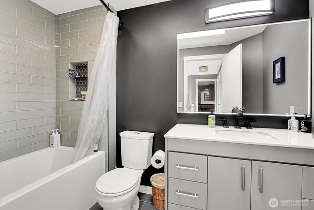 6105 139th Place SW, Edmonds, WA 98026