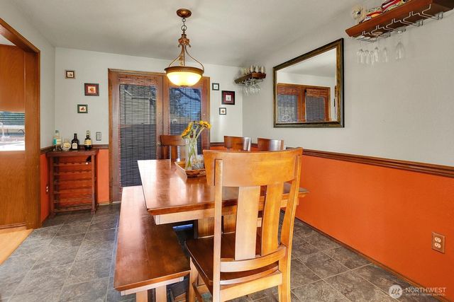 6105 139th Place SW, Edmonds, WA 98026