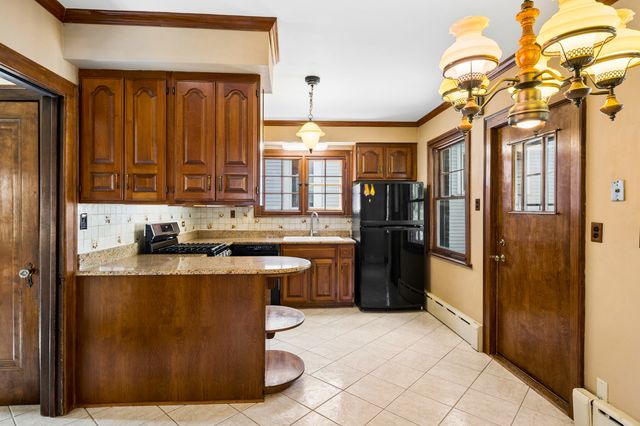 3514 Hollywood Avenue, Brookfield, IL 60513