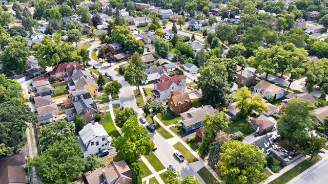 3514 Hollywood Avenue, Brookfield, IL 60513