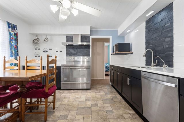 61321 Frances Drive, Cassopolis, MI 49031