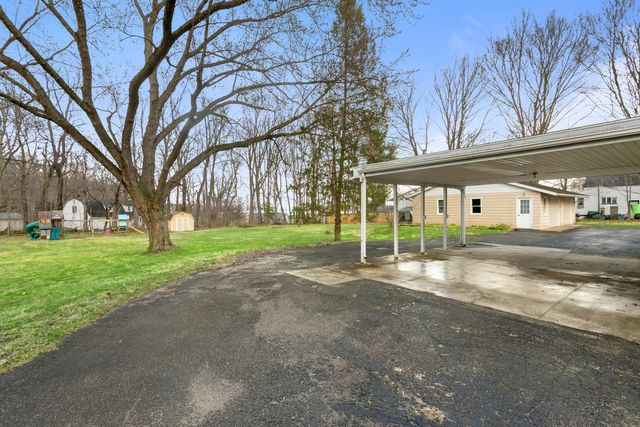 61321 Frances Drive, Cassopolis, MI 49031