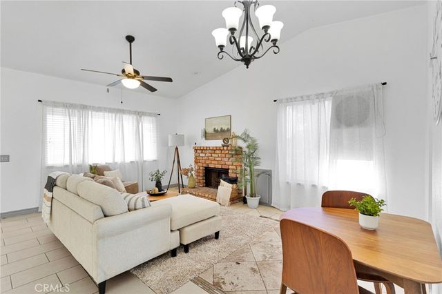 14798 Dos Palmas Road, Victorville, CA 92392