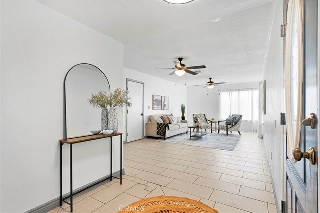 14798 Dos Palmas Road, Victorville, CA 92392
