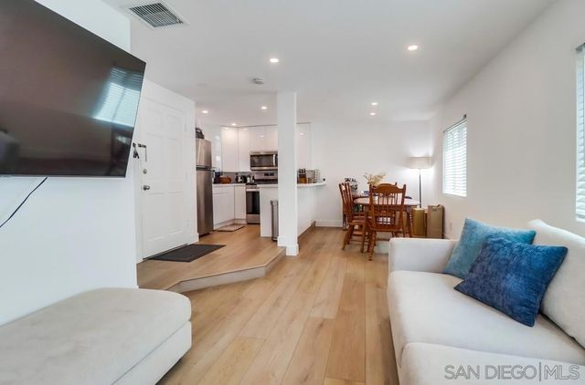 4053 55 Jewell, San Diego, CA 92109