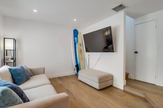 4053 55 Jewell, San Diego, CA 92109