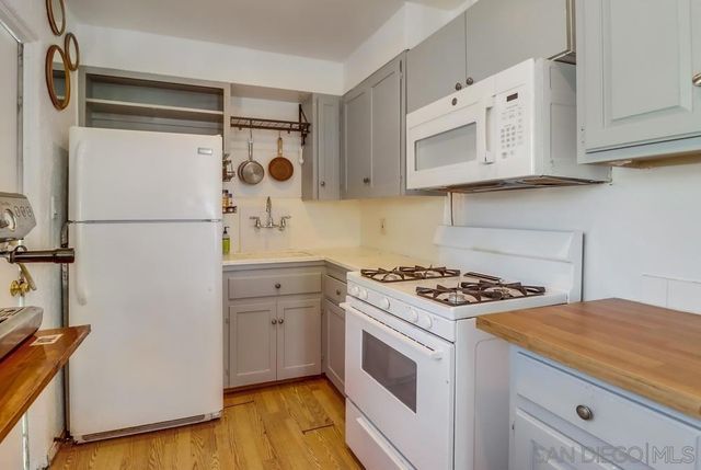 4053 55 Jewell, San Diego, CA 92109