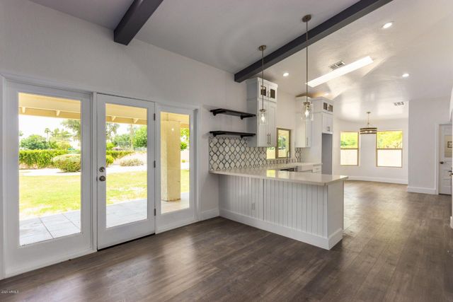 719 E Fairway Drive, Litchfield Park, AZ 85340