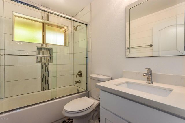 719 E Fairway Drive, Litchfield Park, AZ 85340