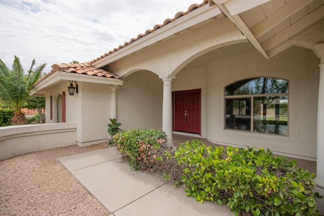 719 E Fairway Drive, Litchfield Park, AZ 85340