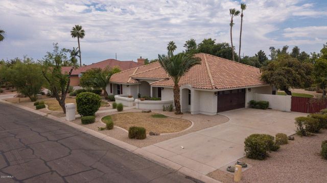 719 E Fairway Drive, Litchfield Park, AZ 85340