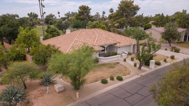719 E Fairway Drive, Litchfield Park, AZ 85340