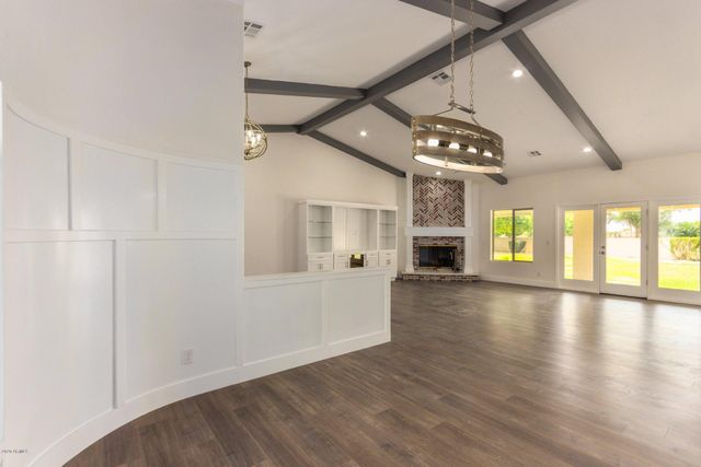 719 E Fairway Drive, Litchfield Park, AZ 85340