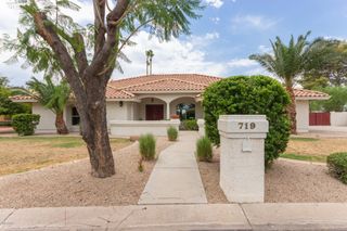 719 E Fairway Drive, Litchfield Park, AZ 85340