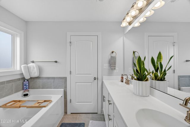 637 Indigo Johnston Drive, Jacksonville, NC 28546