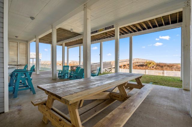 20627 E Sand Hill Drive, Galveston, TX 77554