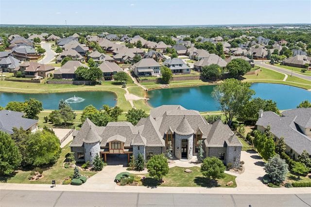 4616 Lake Front Drive, Edmond, OK 73034