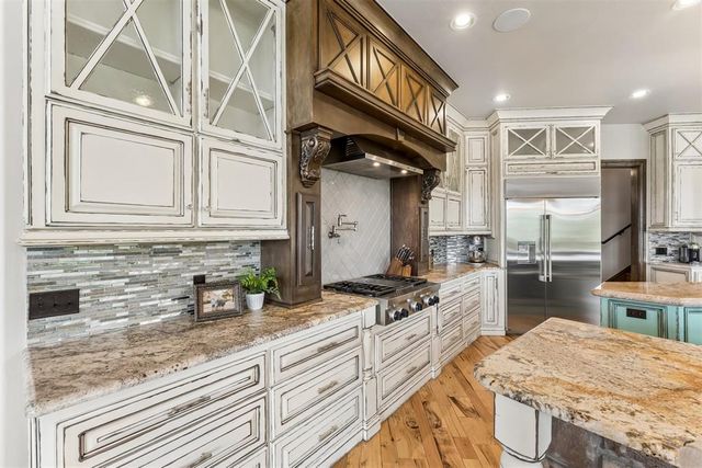 4616 Lake Front Drive, Edmond, OK 73034