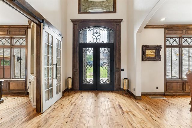 4616 Lake Front Drive, Edmond, OK 73034