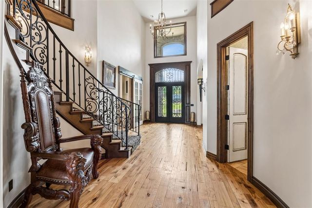 4616 Lake Front Drive, Edmond, OK 73034