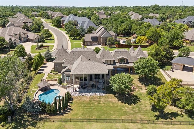 4616 Lake Front Drive, Edmond, OK 73034