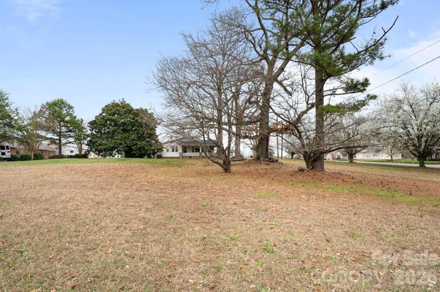 15420 Lucia Riverbend Highway, Stanley, NC 28164