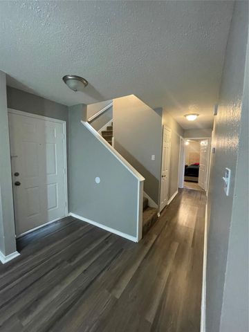 7624 Kempton Park Drive, Shreveport, LA 71129