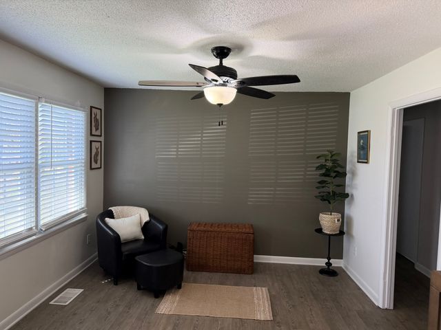 233 Hopkins Ave, Lewisburg, TN 37091