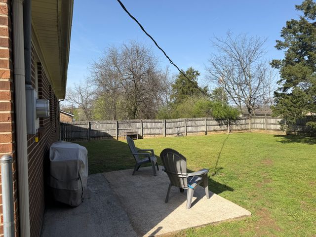 233 Hopkins Ave, Lewisburg, TN 37091