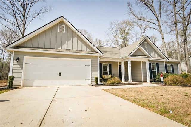 85 Westwood Street, Danielsville, GA 30633