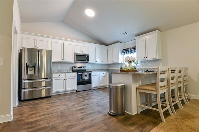 85 Westwood Street, Danielsville, GA 30633