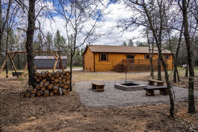 N11225 17th Avenue, Necedah, WI 54646