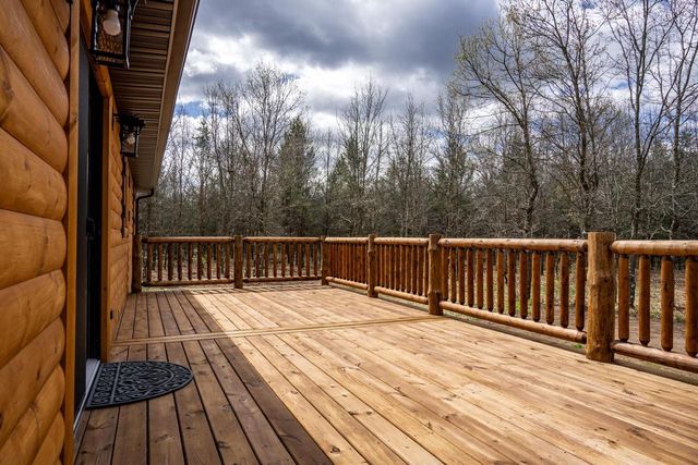 N11225 17th Avenue, Necedah, WI 54646