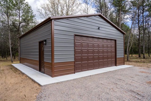 N11225 17th Avenue, Necedah, WI 54646