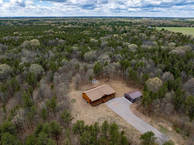 N11225 17th Avenue, Necedah, WI 54646