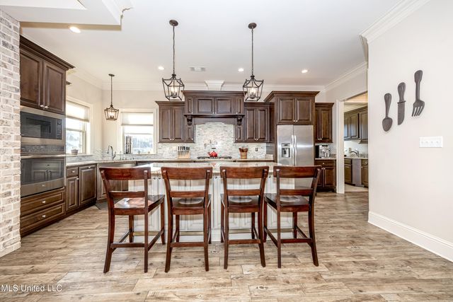 3509 Oakleigh Circle, Ocean Springs, MS 39564