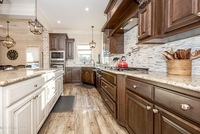 3509 Oakleigh Circle, Ocean Springs, MS 39564